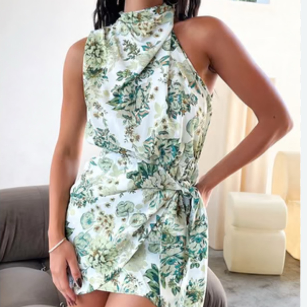 NWT That’s So Fetch Santorini Mini Dress, size 4